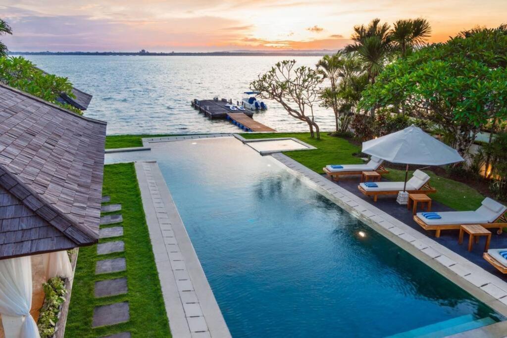 Lugano Sunset Private Pool 3 Bedroom #iq19 Nusa Dua (Bali)