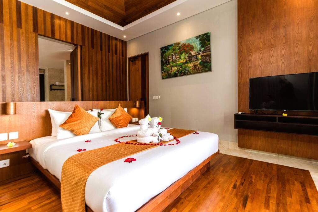 Lugano Sunset Private Pool 3 Bedroom #iq19 Villa
