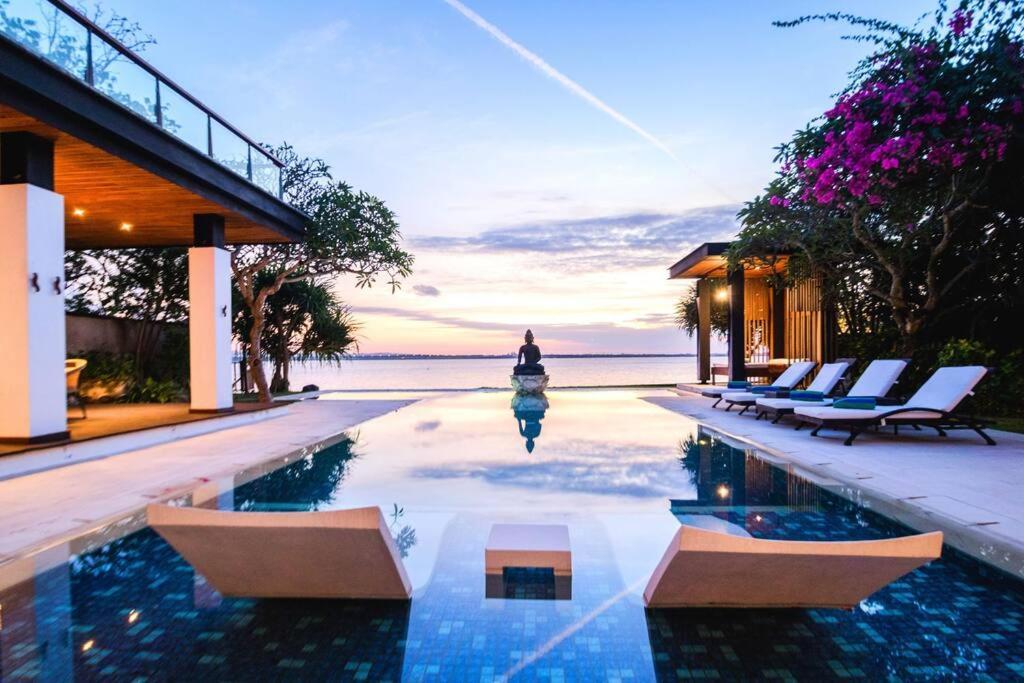 Lugano Sunset Private Pool 3 Bedroom #iq19 Villa *